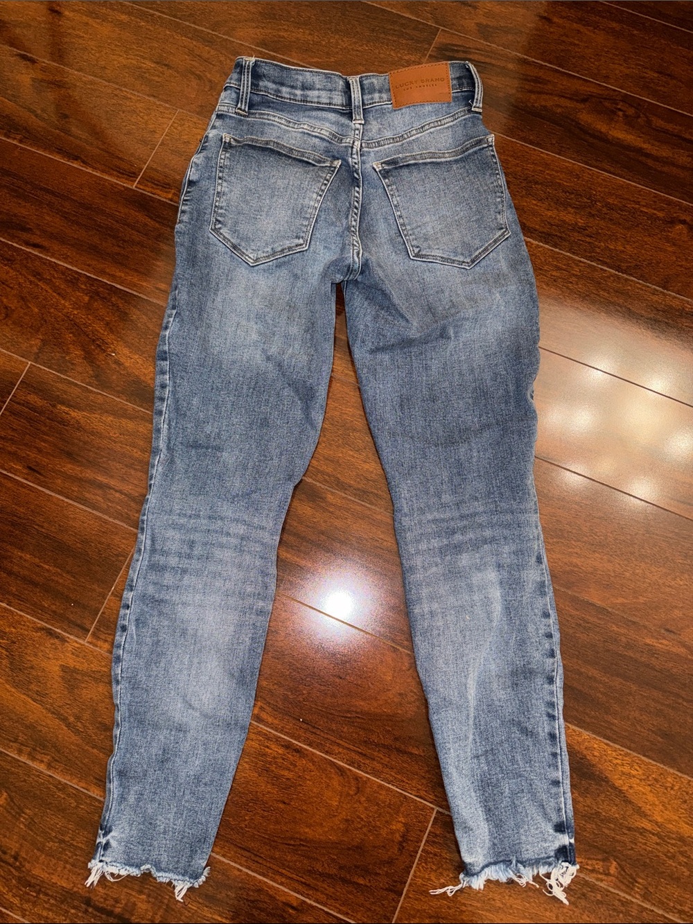 Lucky Brand Blue High-Rise Women's Ankle Skinny Jeans with Frayed Hem - Picture 2 of 3